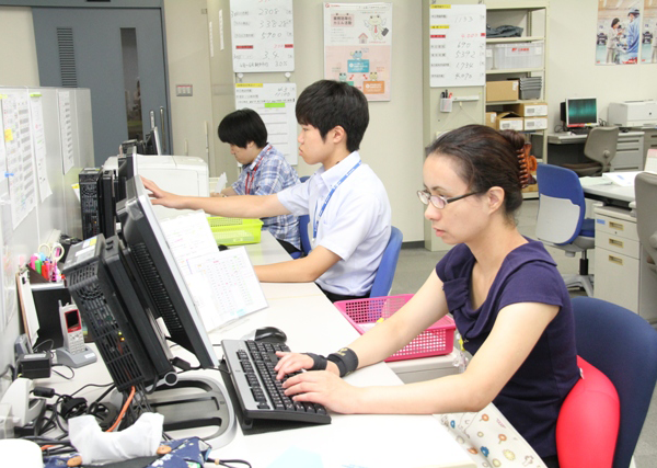 送金データ入力業務